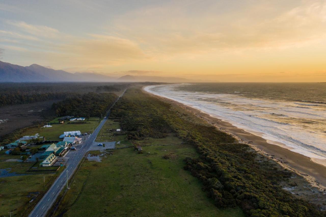 Haast Beach Motel Esterno foto