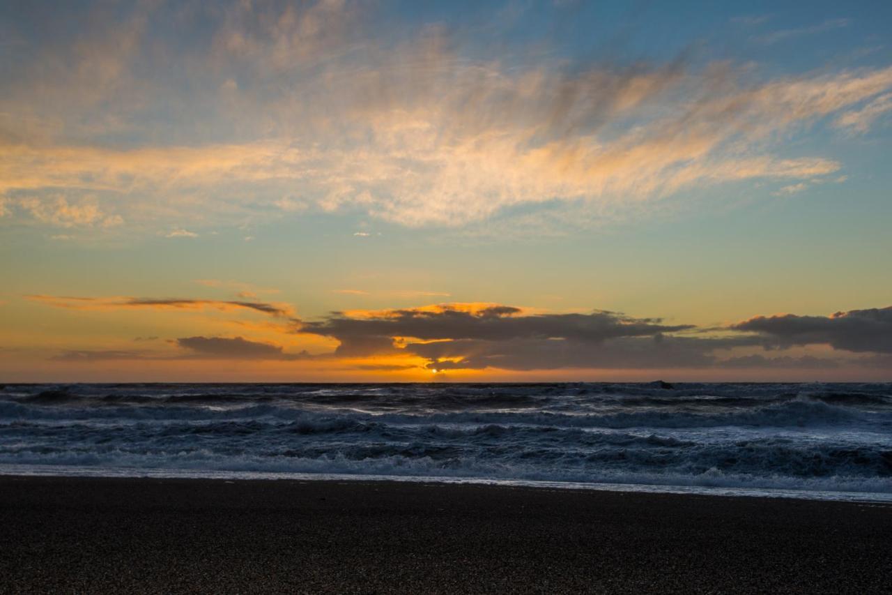 Haast Beach Motel Esterno foto