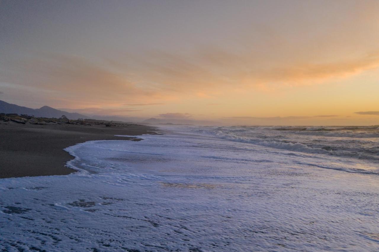 Haast Beach Motel Esterno foto