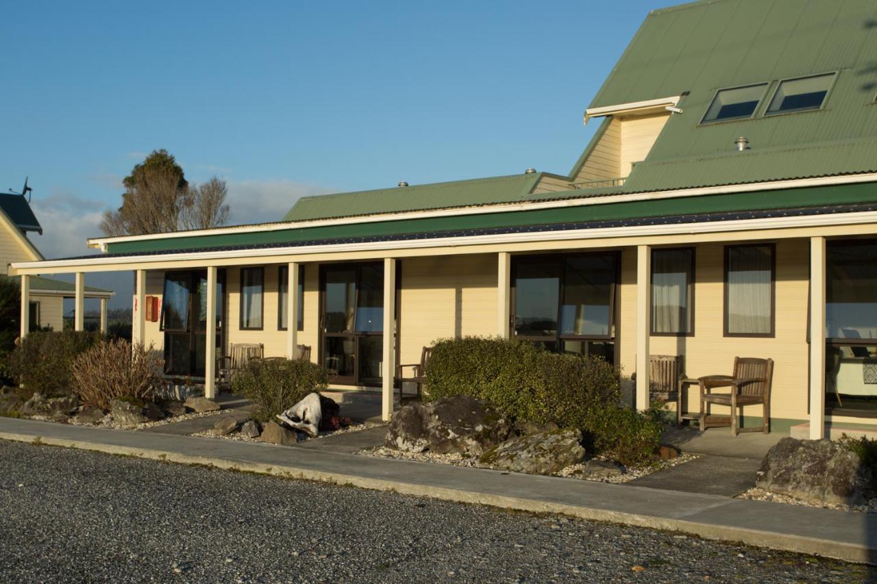 Haast Beach Motel Esterno foto